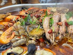 -老东镇啤酒屋海鲜加工·蒸汽海鲜·海鲜烧烤(台东店)