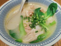 骨汤抄手-遇见小面(凯德广场店)