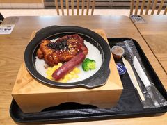 销魂鸡扒饭-米国现煲煲仔饭(塔子湖店)