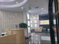 -武汉仁爱口腔(光谷店)