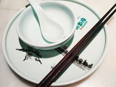 餐具摆设-佬麻雀·剁椒鱼头(京基KK One店)