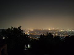 -鬼笑石后山停车场