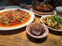 -麻辣总动员·川派海鲜·现炒浇头面·自贡菜(五彩城店)