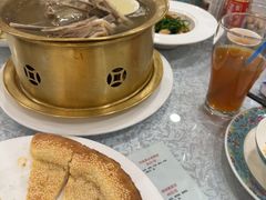 -汗腾格里·风味餐厅(新疆驻京办店)