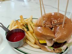 -遇见杜尚西餐厅(恒大华府店)