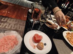 -唐拉雅秀酒店-西锦汇空中BBQ·思创餐厅