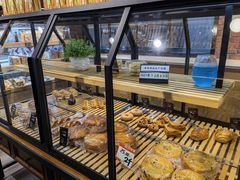 面包甜点陈列柜-皇家美孚(保定路店)