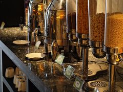 -深圳宝安机场希尔顿欢朋酒店餐厅