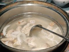 -三个椰子·现砍椰子鸡(金源CBD店)