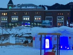 -丝绸之路山地度假区滑雪场