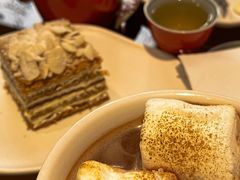 巧克力牛奶-LING 法式甜品(茂名北路店)