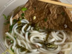 -花溪牛肉粉(八鸽岩店)