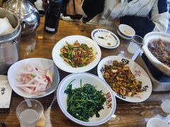 -老唐三下锅 ·张家界地标美食(溪布街店)