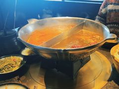 -湊湊火锅·茶憩(新中关购物中心店)