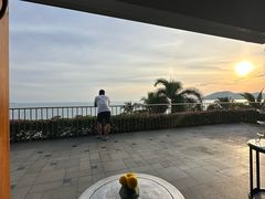 -日落吧·海景咖啡厅·餐酒吧·鸡尾酒·下午茶·乐队表演·浪漫夕阳·三亚文华东方酒店