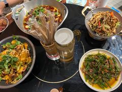 -川流不息·地道川菜·小龙虾(新松江路店)
