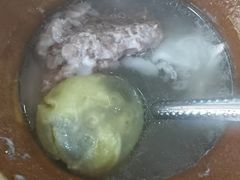 -老字号眼镜子煎包汤包店
