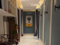 -莱蔻·圣灸堂·推拿艾灸(天山店)