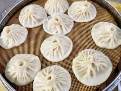 -梁老三麻辣鸡头总店