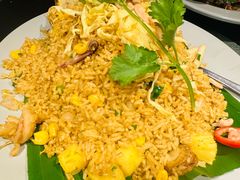 -大头虾越式风味餐厅(光明广场店)