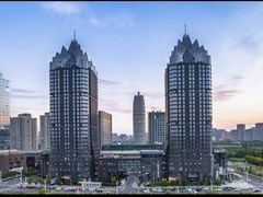 -郑州美豪雅高诺富特会展中心酒店