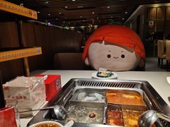 -海底捞火锅鲜切牛肉主题店(长寿路店)