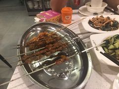 -张大师鸭爪爪特色干锅(南湖店)