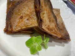 香酥熏鲳鱼-品悦酒店(三林古镇店)