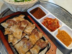 韩式铁板五花肉-屋里家延边朝鲜族冷面(南园店)
