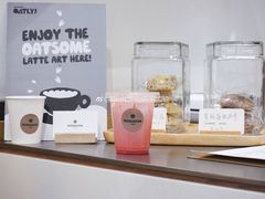甜菜根拿铁-Legno.ita Coffee by Wood(襄阳南路店)