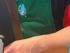 -星巴克(广州南站A18检票口楼上)