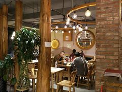 大堂-聚点串吧·北京烧烤(赵登禹路店)