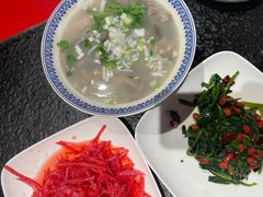 -老北京胡同味道二荤铺(酒仙桥店)