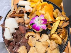 -一朵菌·野生菌探索家火锅(南亚店)