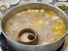 -朴小妹人参鸡汤火锅(长白山万达店)