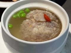 清炖咸蛋黄狮子头-晓淮山·扬州早茶·淮扬菜(龙阳广场店)
