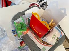 -麦当劳(保利若比邻店)