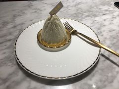 榴莲雪顶-张爱施法式西餐厅(汉街店)