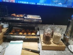 -康铂酒店(上海自然博物馆店)