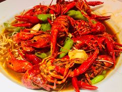 -沪小胖小龙虾(淮海中路旗舰店)