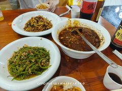 -椒香川流不息川菜馆(二七北路店)