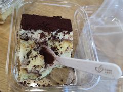 -焙丽拾光(麦凯乐直营店)