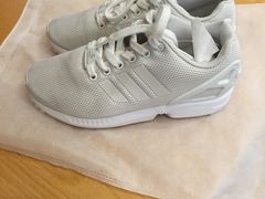 -爱革·奢品·鞋包·衣物·家居(金桥国际商业广场店)