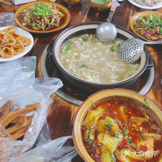 雅乐居易氏翘脚牛肉·非物质文化遗产(德胜路上段店)