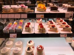 -巴黎贝甜(大宁国际商业广场店)