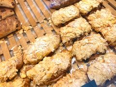 -Dough&Joe团憩(瑞虹天地月亮湾店)