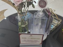-雅悦齿科(顾村公园店)