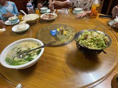 -芦茨金富饭庄·25年老字号·专做稻草鸡