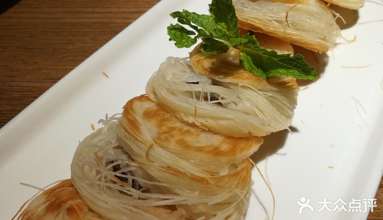 服务员一看到你有什么需求，立马过来