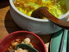 -吃饭皇帝大土家民族菜(正大广场店)